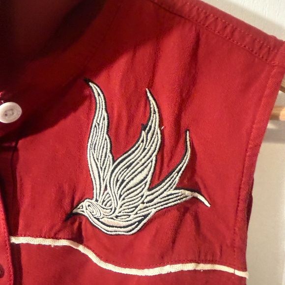 Harley Davidson Red Sleeveless Top with Embroidery- Size M - Picture 2 of 7